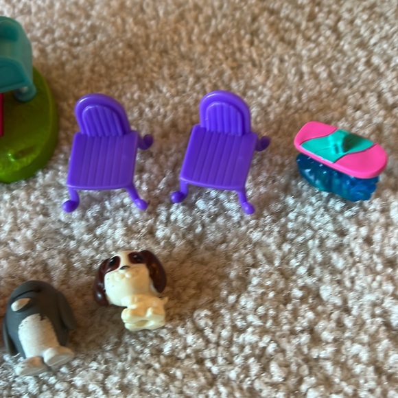 Vintagee Squinkies Clubhouse and Van Lot with 6 Figures and accessories - Picture 5 of 8